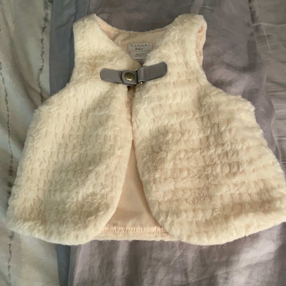 Baby faux fur vest
